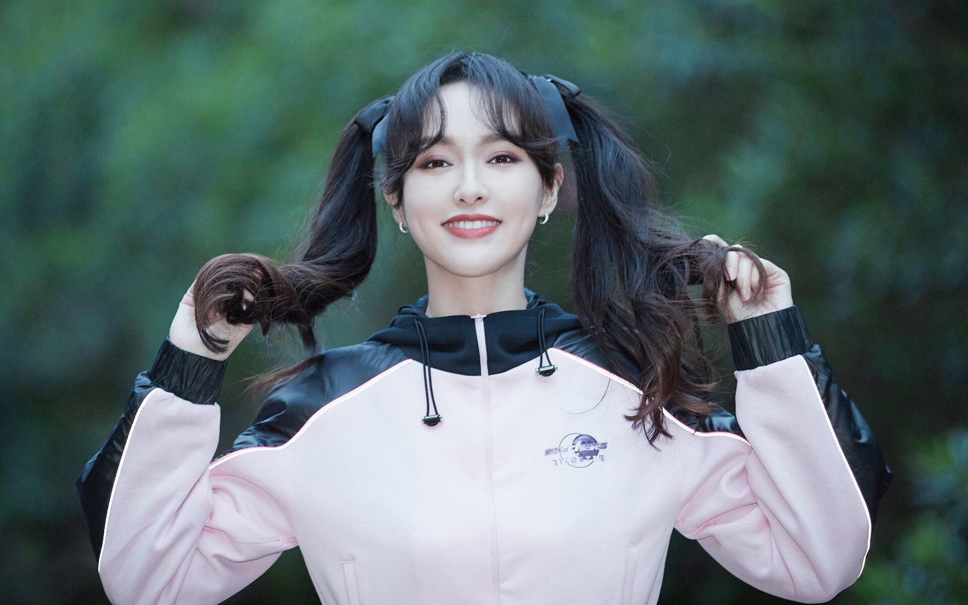 比赛高潮集锦:每个瞬间都令人血脉喷张,形容比赛到了高潮的成语