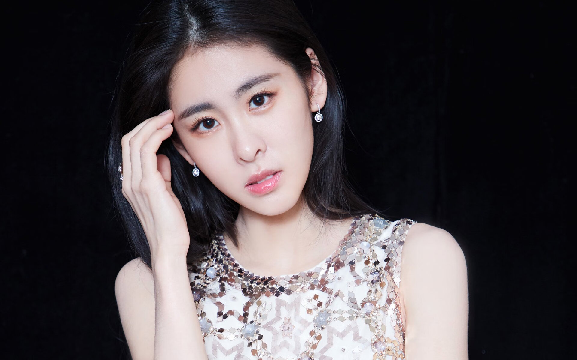 勇士压哨战胜掘金，总决赛中库里罚球绝杀，勇士 curry