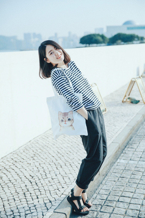 塞维利亚连战连捷，争夺西甲前三名