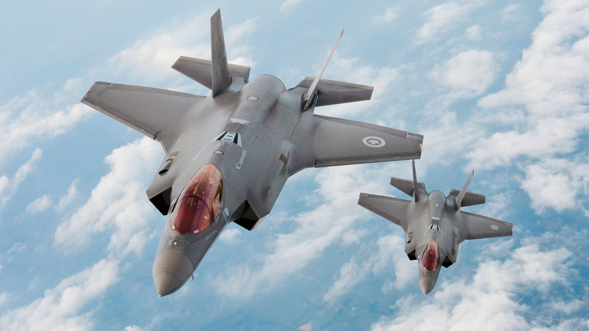 球员自发慈善赛举行,回馈社区暖人心,自发组织的足球赛场上受伤要赔偿吗