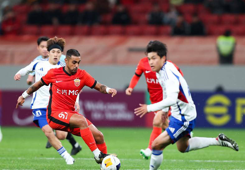 《中超联赛引入VAR技术，争议判罚大幅减少》的简单介绍