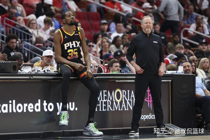 NBA新赛季降级区混战，谁将成为最大输家？的简单介绍