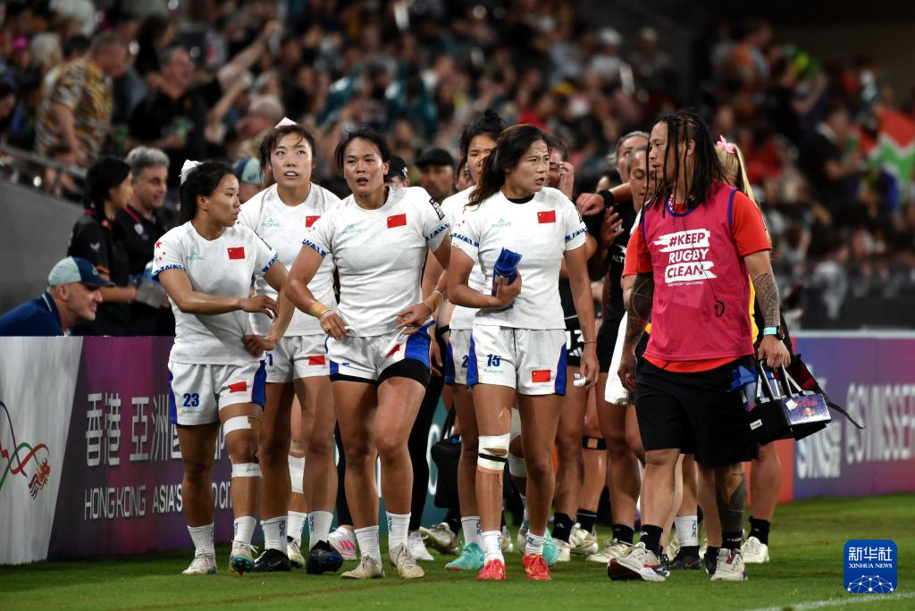 关于橄榄球赛事：新西兰队再夺世界杯，延续辉煌的信息